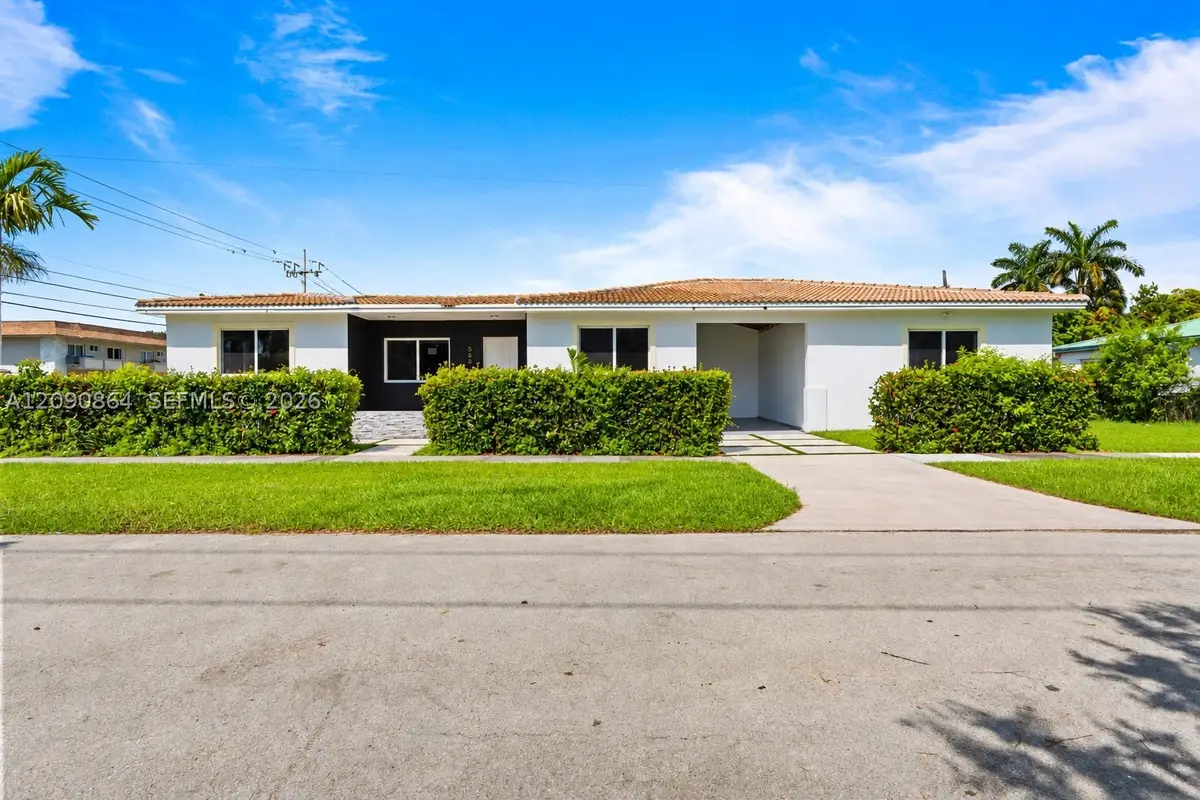 580 Lee Dr, Miami Springs, FL 33166 - #1
