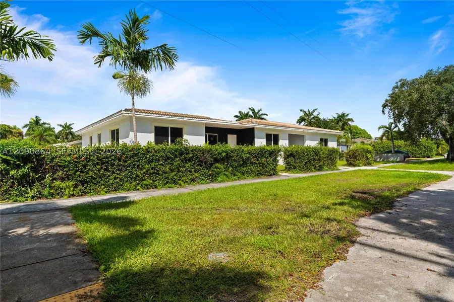 580 Lee Dr, Miami Springs, FL 33166 - #3