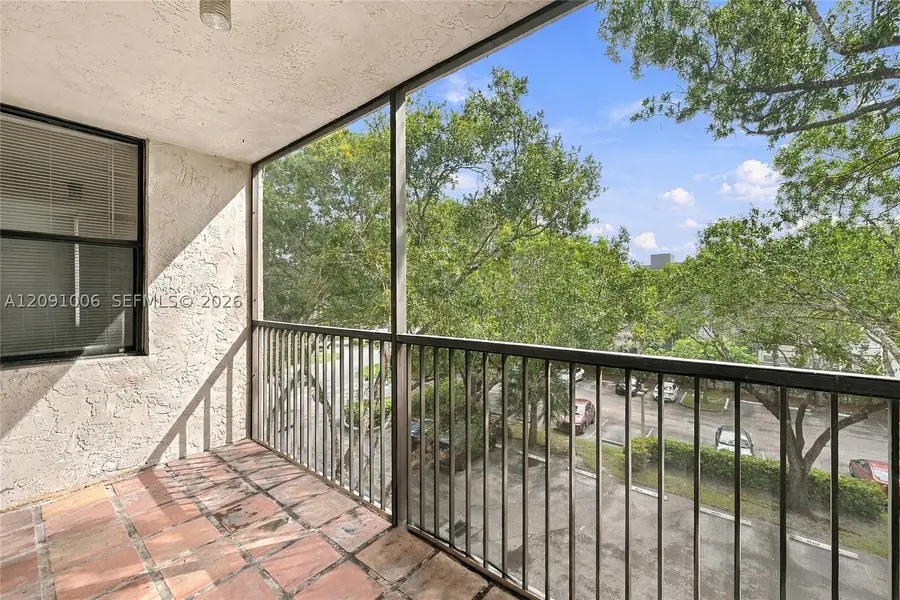 6800 Cypress Rd #411, Plantation, FL 33317 - #2
