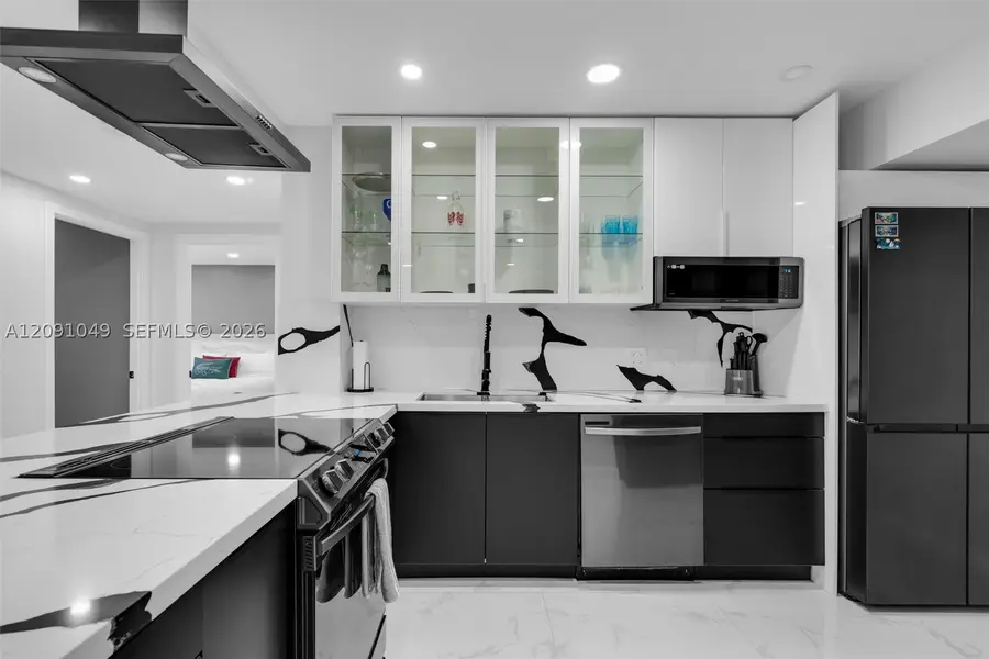 3800 Hillcrest Dr #203, Hollywood, FL 33021 - #3