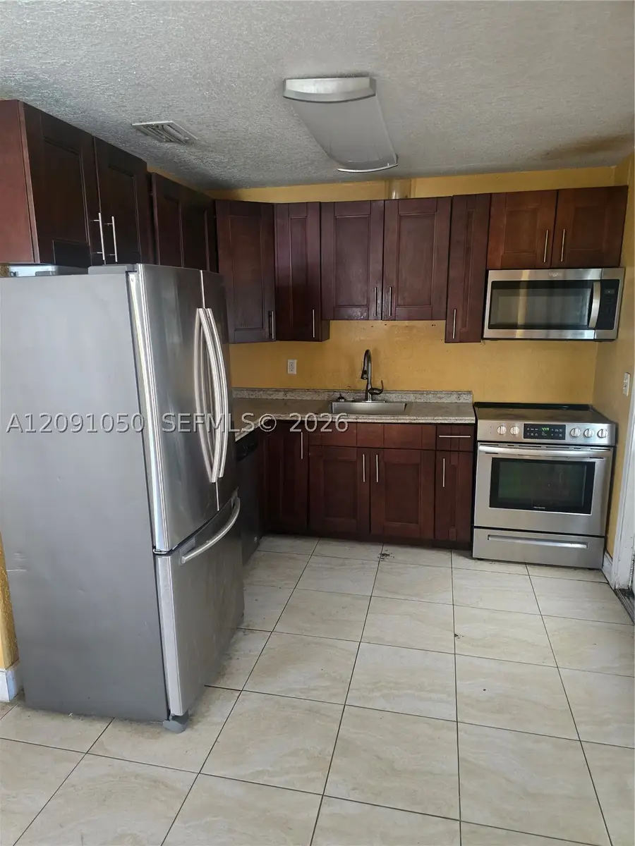 650 NW 49th St, Miami, FL 33127 - #2