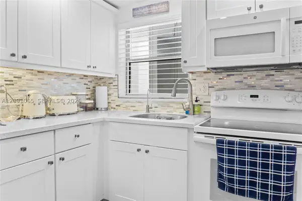1720 Jefferson St #407, Hollywood, FL 33020