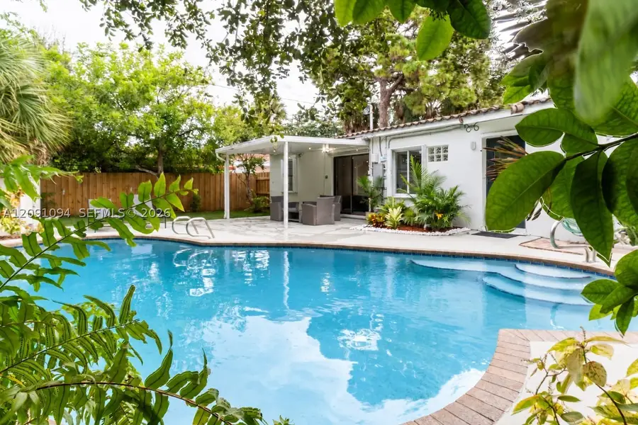 1705 SW 13th Ct, Fort Lauderdale, FL 33312 - #2