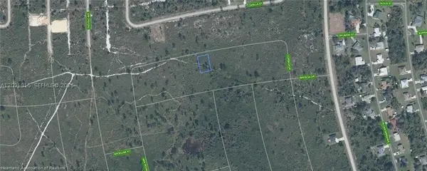 5008 Corsica Dr, Sebring, FL 33872
