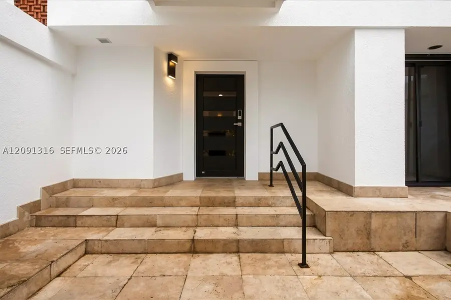 1542 NE Quayside Ter #D2, Miami, FL 33138 - #2