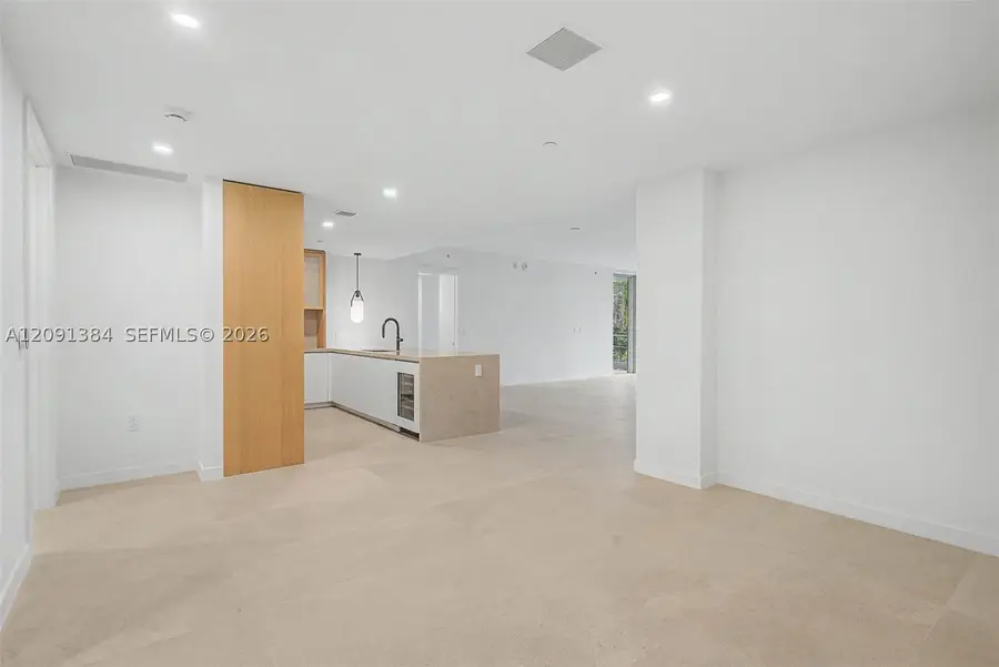 2200 Brickell Avenue #405, Miami, FL 33129 - #3
