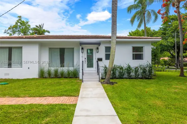 701 NE 119th St, Biscayne Park, FL 33161