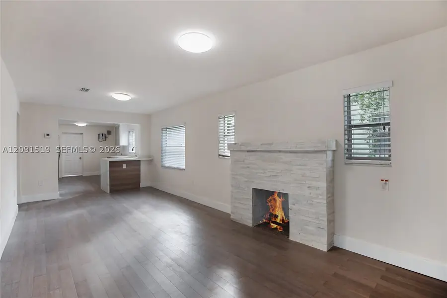 522 NW 47th Ter, Miami, FL 33127 - #3