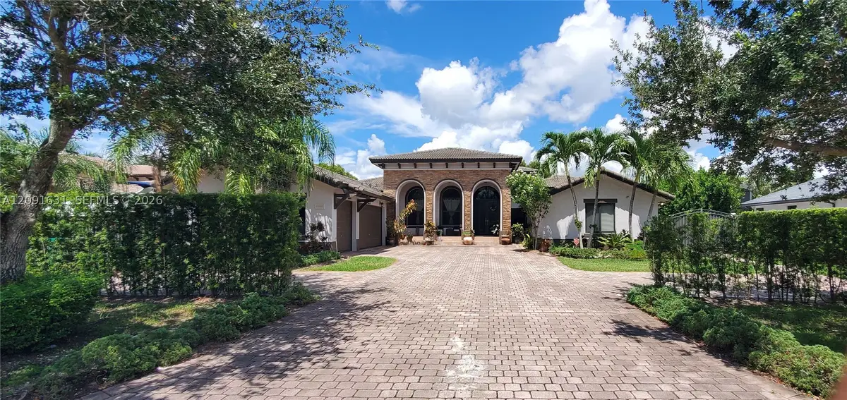 12965 SW 197th St, Miami, FL 33177 - #1