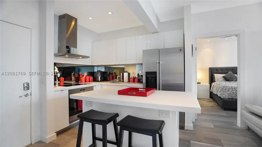1460 Ocean Dr #407, Miami Beach, FL 33139 - #3