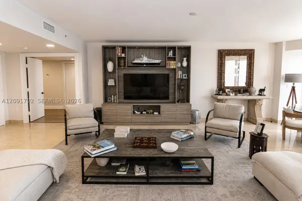 430 Grand Bay Dr #606, Key Biscayne, FL 33149