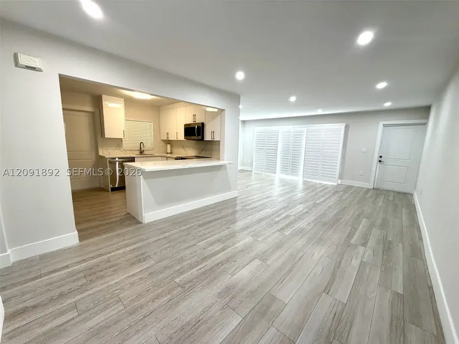 8104 SW 81st Pl, Miami, FL 33143 - #3