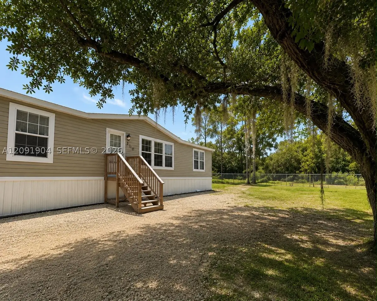 130 Ave Del Centro, Clewiston, FL 33440 - #1