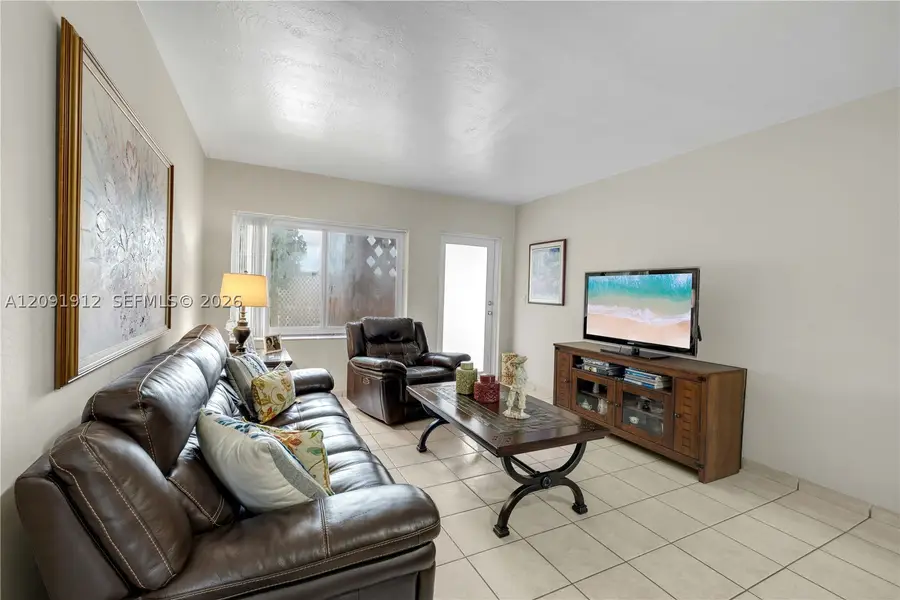 3470 SW 10th St #4 aka Unit 10B, Miami, FL 33135 - #3