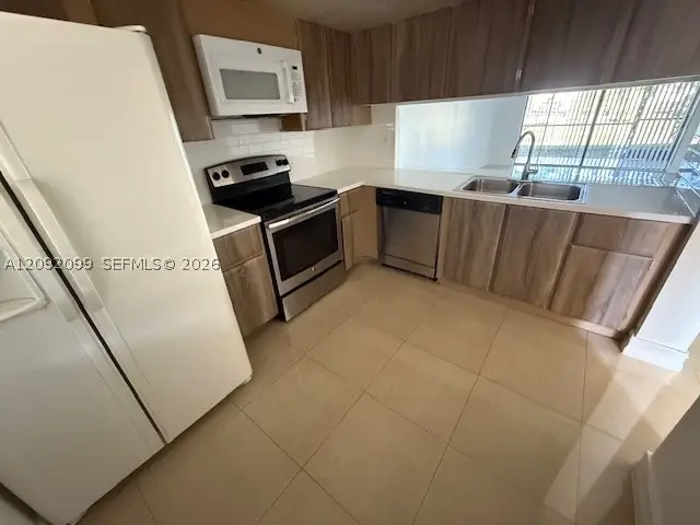 40 NW 76th Ave #103-1, Plantation, FL 33324 - #3