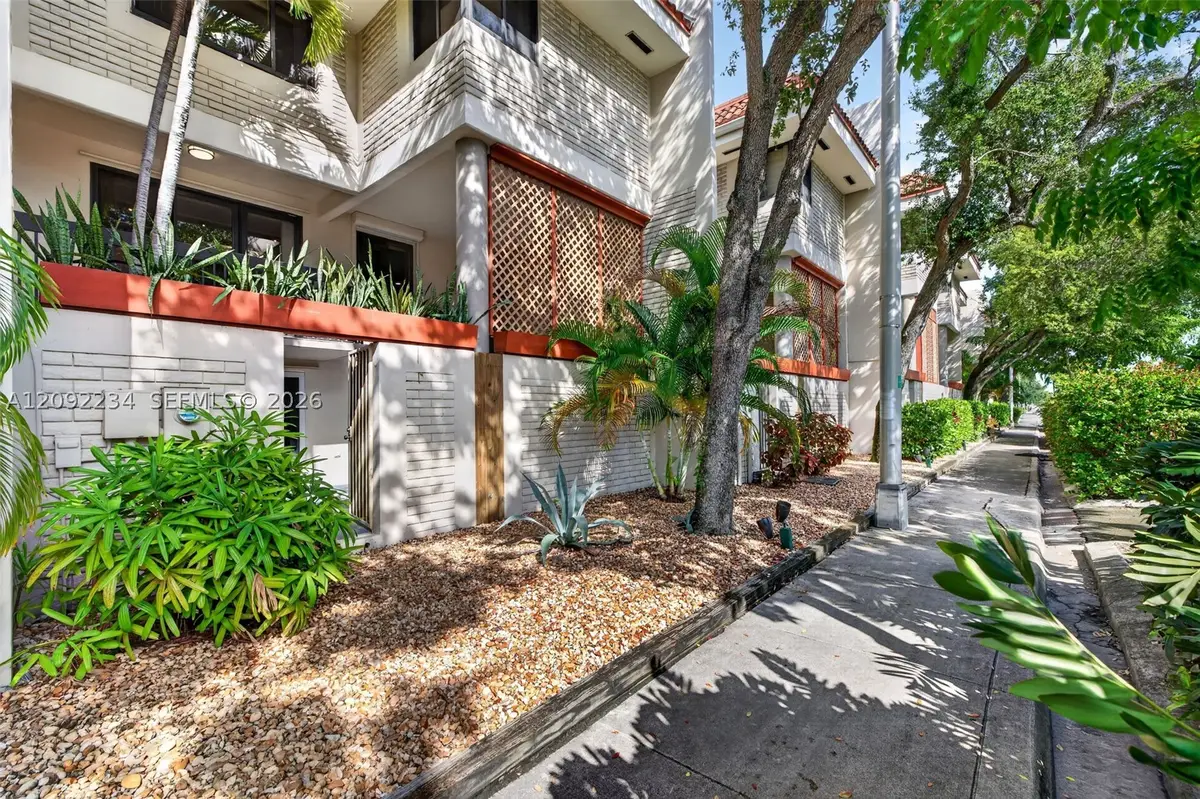 1401 NE 9th St #50, Fort Lauderdale, FL 33304 - #1
