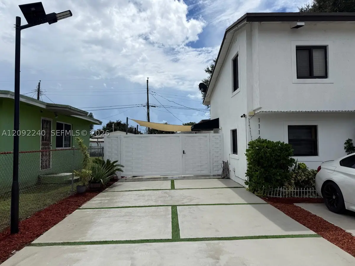 1114 NW 76th St, Miami, FL 33150 - #1