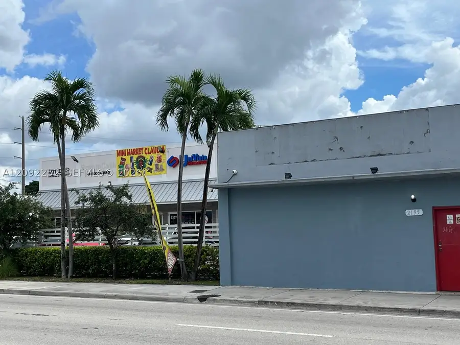 Address Withheld By Seller, Miami, FL 33142 - #3
