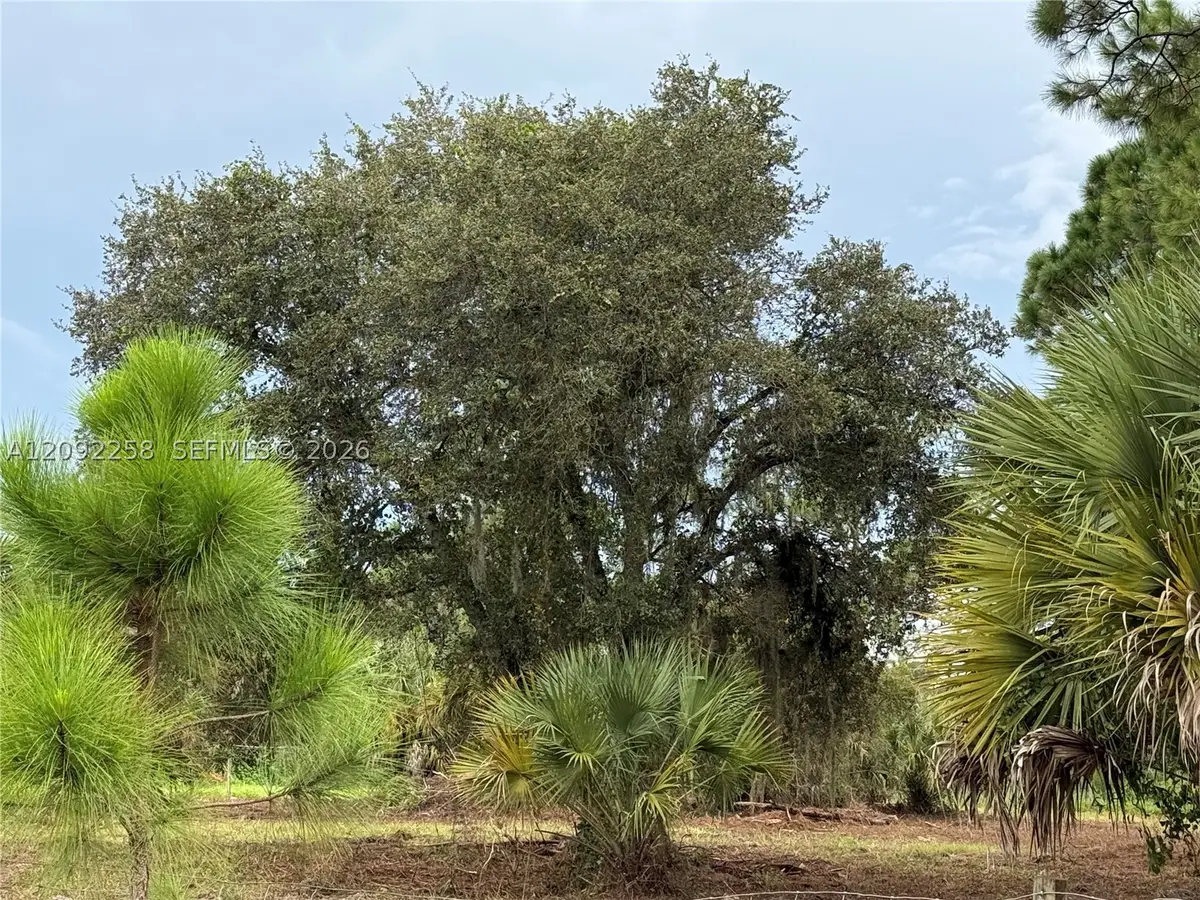 380 S Lindero St, Clewiston, FL 33440 - #1
