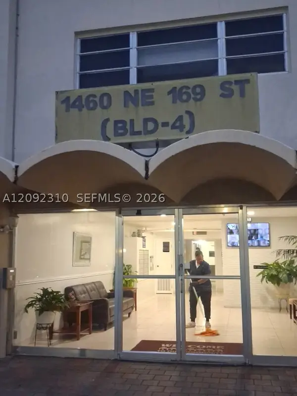 Address Withheld By Seller, Miami, FL 33162