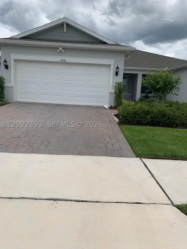1893 Spring Shower Cir, Kissimmee, FL 34744