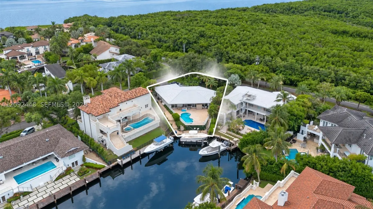 705 Bella Vista Ave, Coral Gables, FL 33156 - #1
