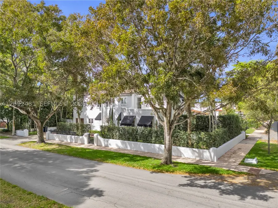 1222 Cortez St, Coral Gables, FL 33134 - #3