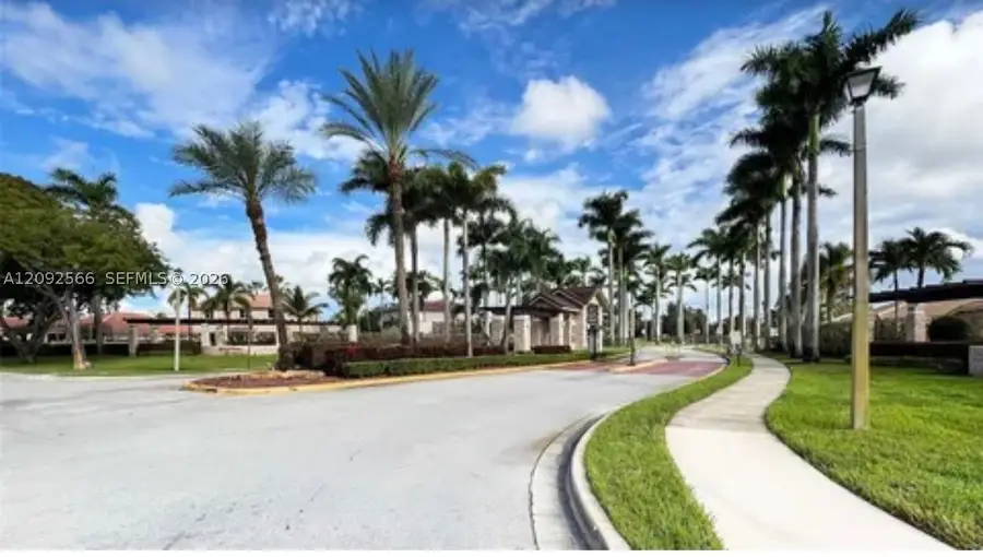 14015 N Forest Oak Cir, Davie, FL 33325 - #3