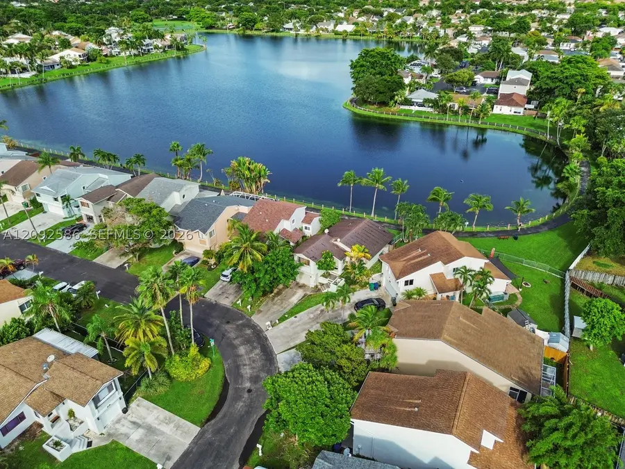22101 SW 100th Pl, Cutler Bay, FL 33190 - #2