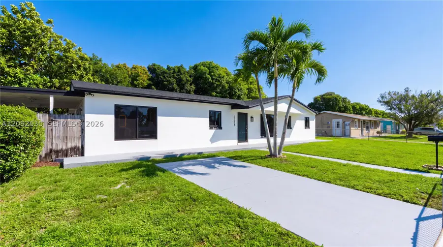 3355 NW 180th St, Miami Gardens, FL 33056 - #2