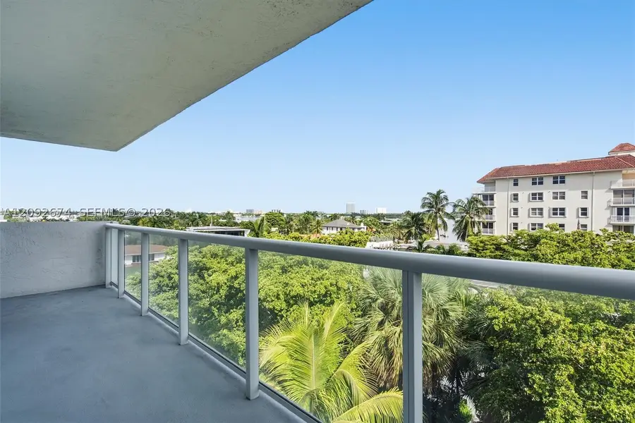 10000 W Bay Harbor Dr #501, Bay Harbor Islands, FL 33154 - #2