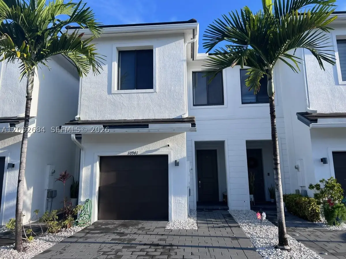 10941 SW 232nd Ter, Homestead, FL 33032 - #1