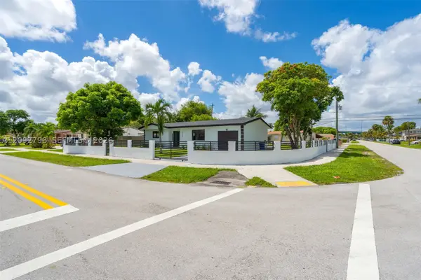 20154 NW 12th Pl, Miami Gardens, FL 33169