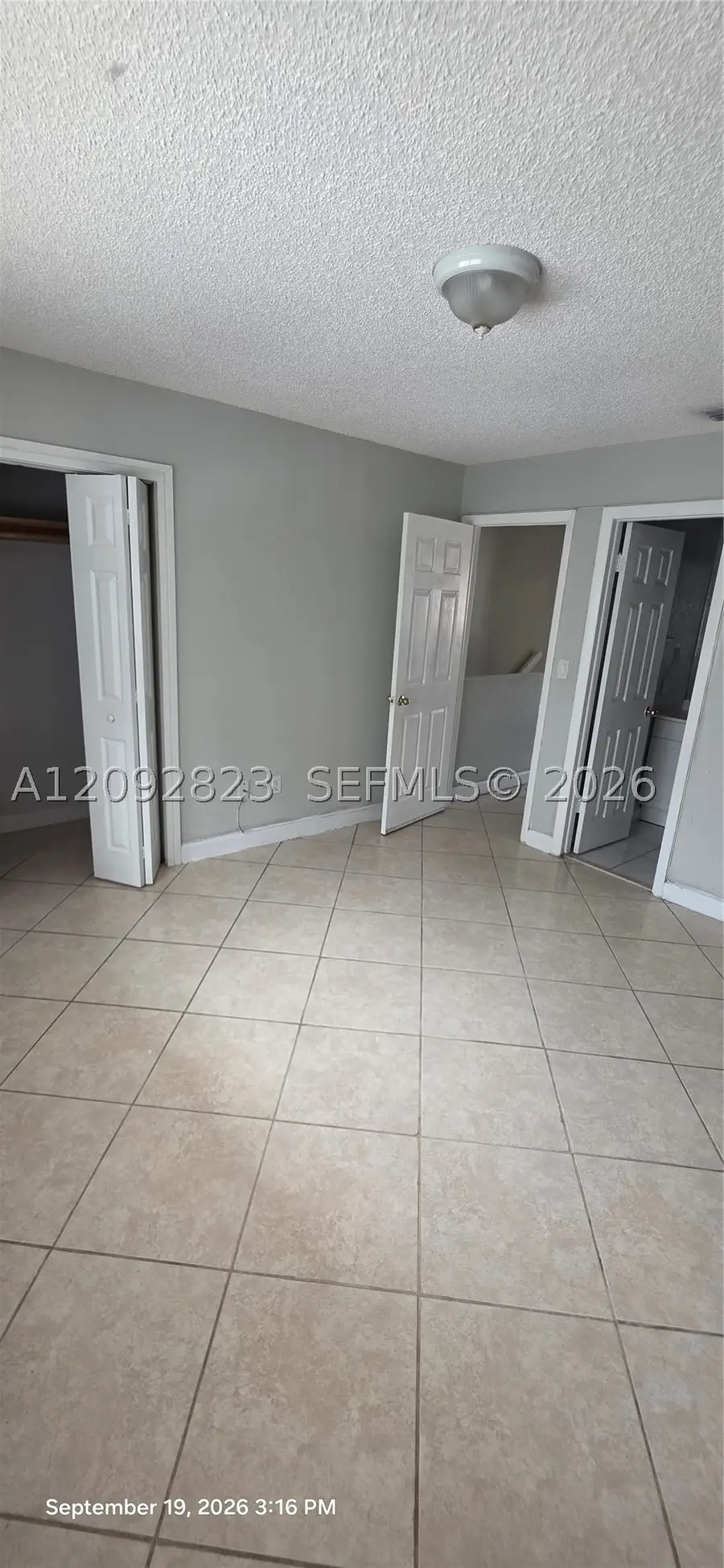 275 W 68th St #106, Hialeah, FL 33014 - #3