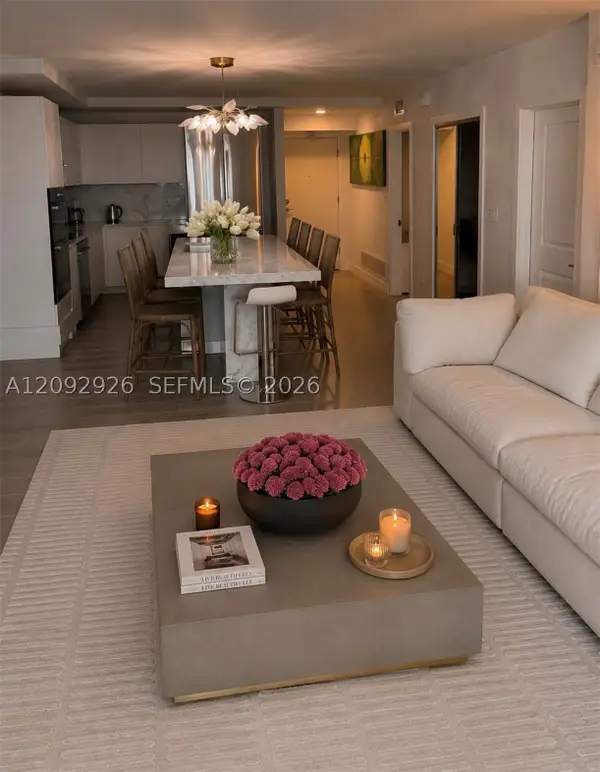 2301 Collins Ave #1019, Miami Beach, FL 33139