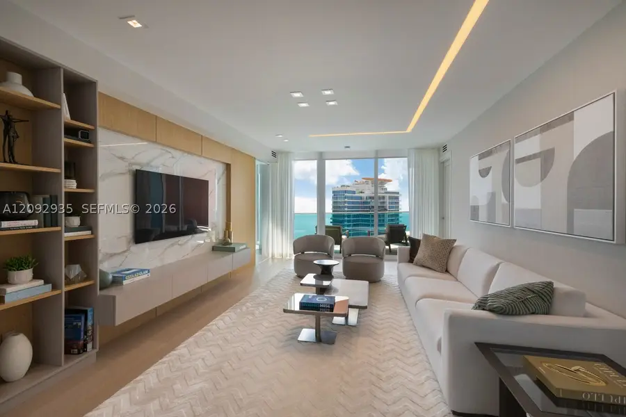 300 S Pointe Dr #4206, Miami Beach, FL 33139 - #3