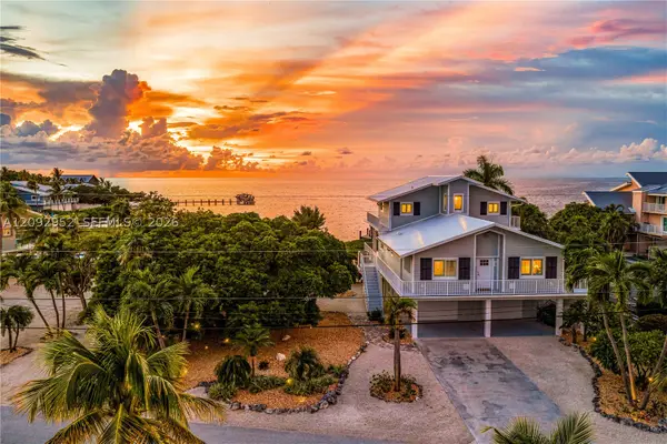 355 Stirrup Key Blvd, Marathon, FL 33050