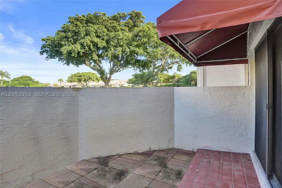 105 Liberty Ct, Deerfield Beach, FL 33442 - #3