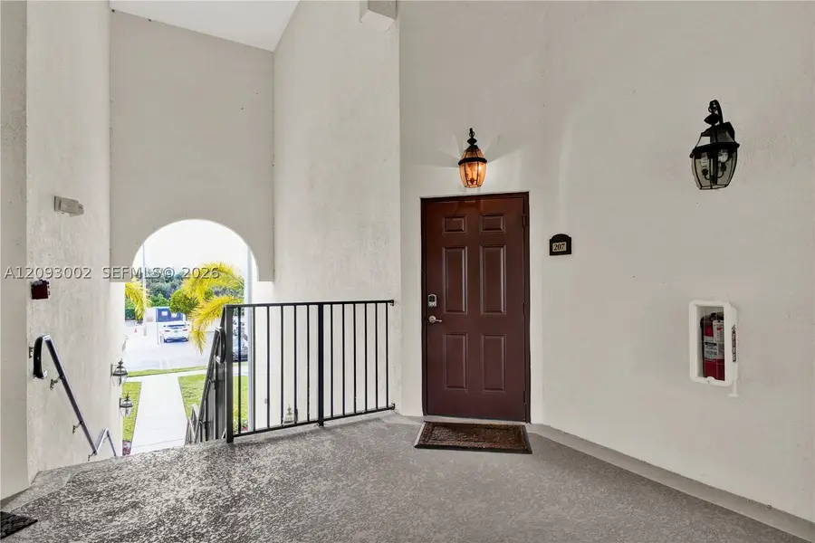 10620 NW 88th St #207, Doral, FL 33178 - #2