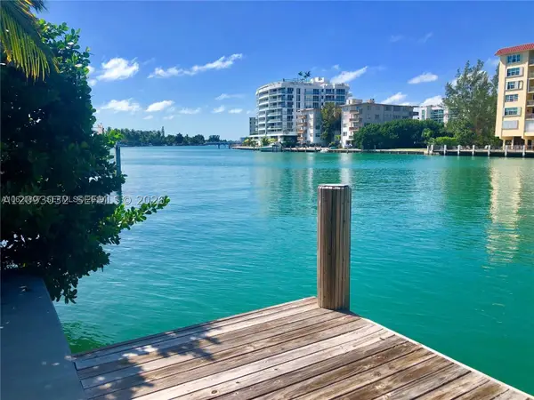9480 Bay Dr, Surfside, FL 33154