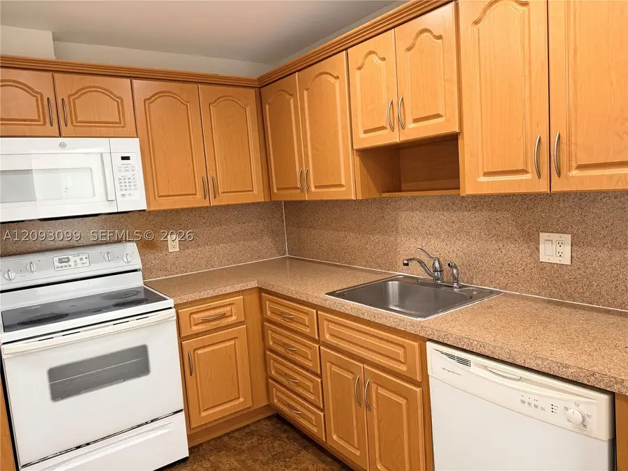 1965 S Ocean Dr #18C, Hallandale Beach, FL 33009 - #3