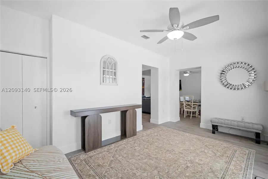 836 NW 33rd Ave, Miami, FL 33125 - #2