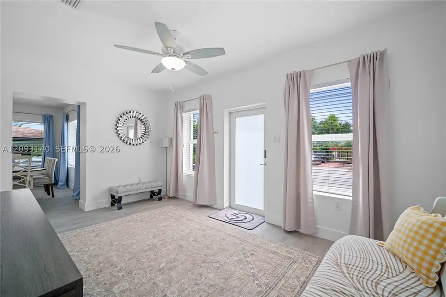 836 NW 33rd Ave, Miami, FL 33125 - #3