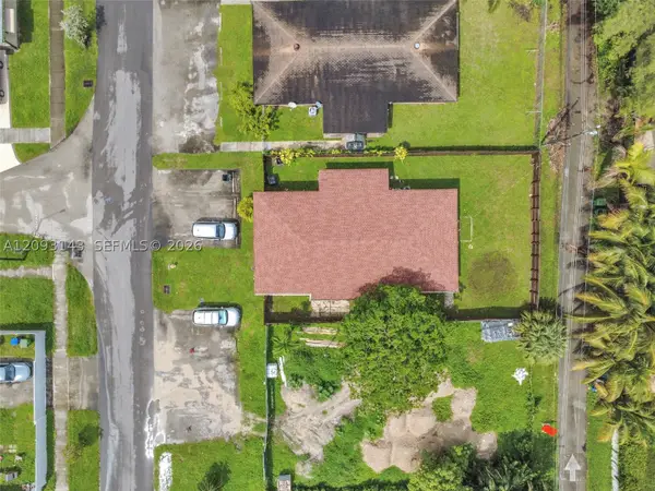 401 SW 4th Ter, Hallandale Beach, FL 33009