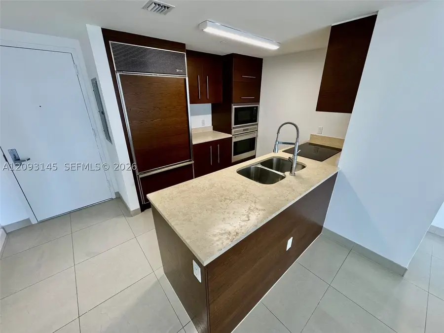 485 Brickell Ave #1809, Miami, FL 33131 - #3