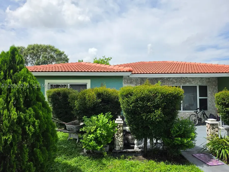 820 SW 49th Ter, Margate, FL 33068 - #3