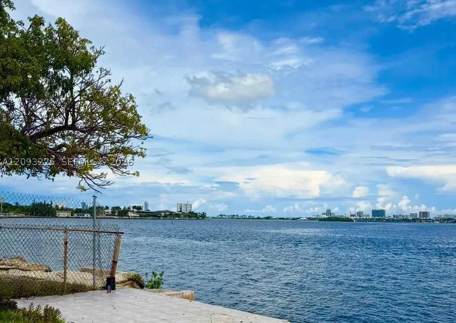 10875 N Bayshore Dr, Miami, FL 33161 - #2