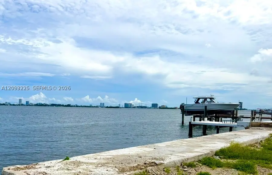10875 N Bayshore Dr, Miami, FL 33161 - #3