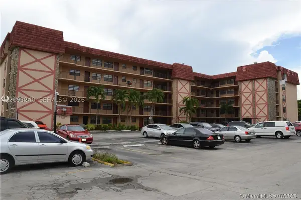 1325 W 68th St #221, Hialeah, FL 33014