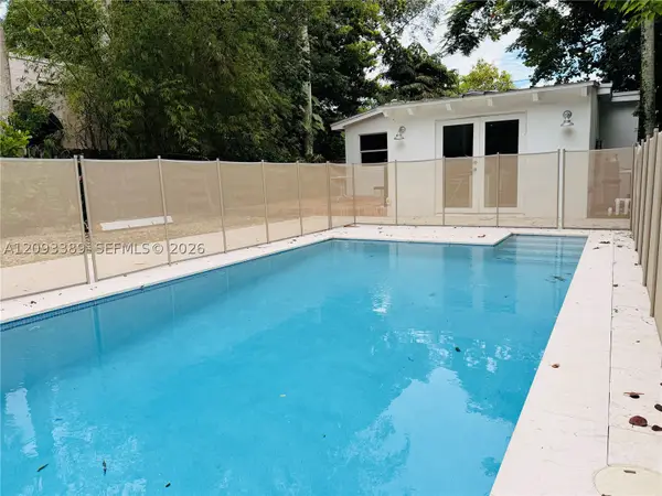 3841 Kumquat Ave, Miami, FL 33133